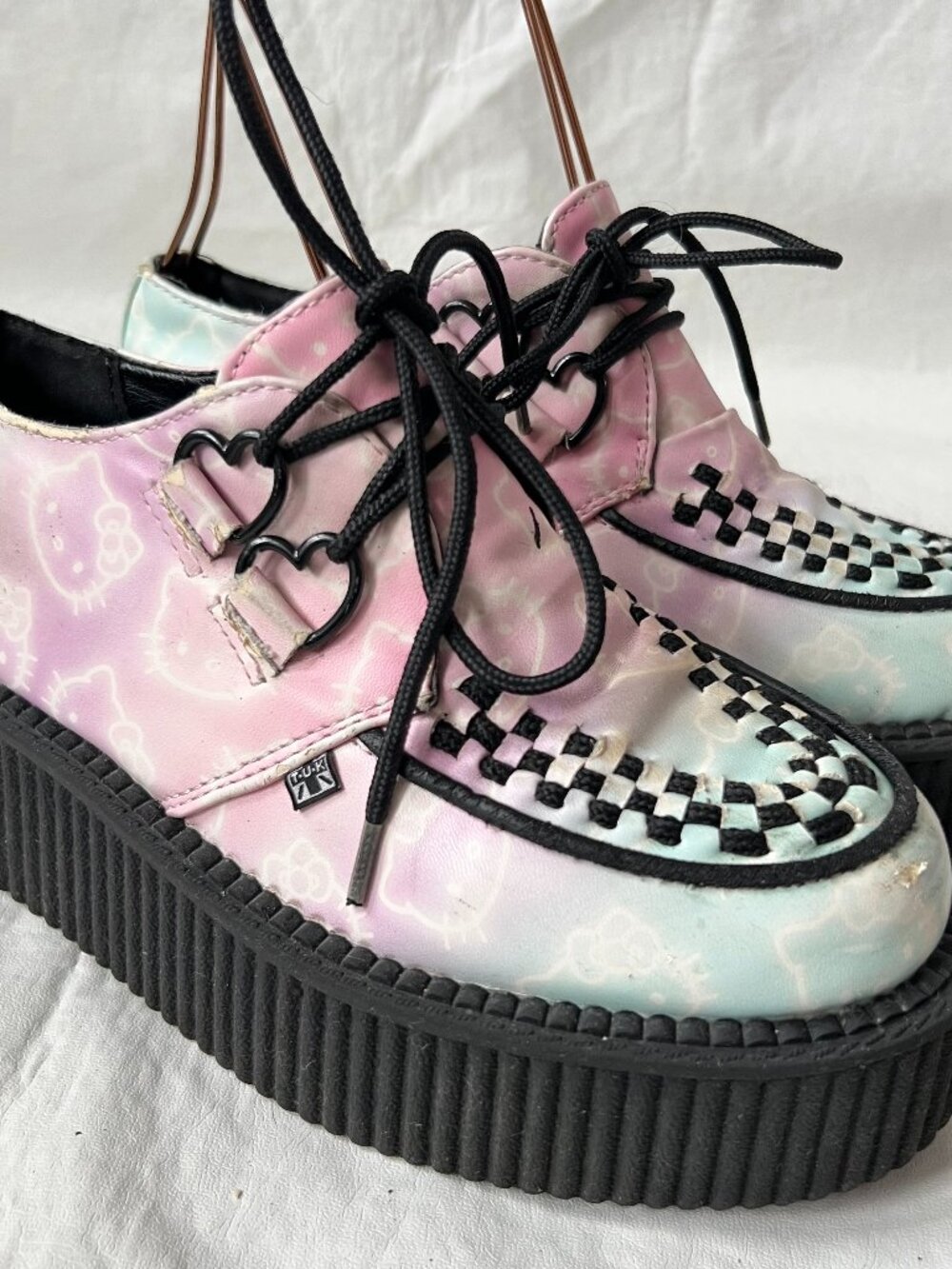 TUK x Hello Kitty Viva Mondo creepers pastel ombre womens 6 platform shoes